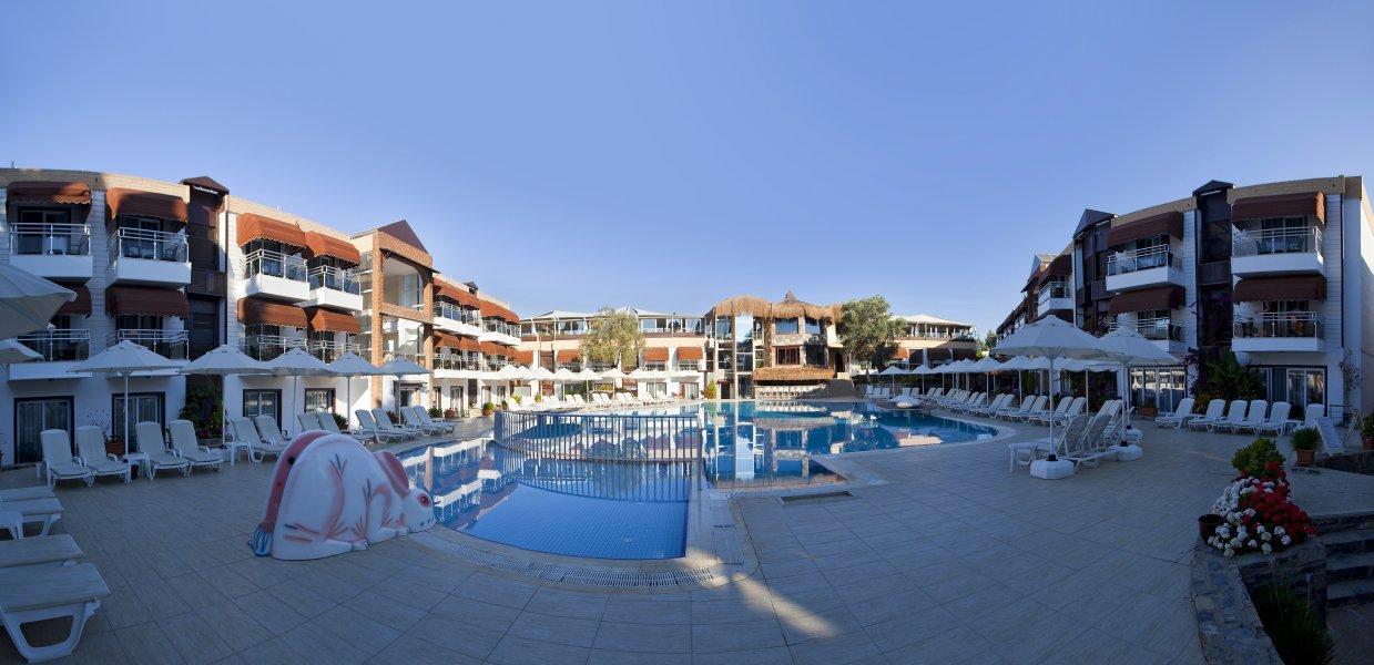 Bitez Risa Hotel Eksteriør billede
