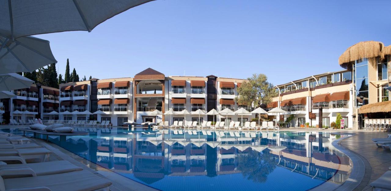 Bitez Risa Hotel Eksteriør billede